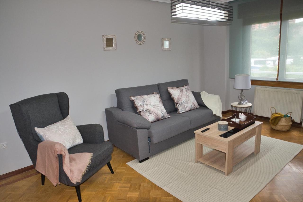 La Villa De Lore, Piso Completo Apto 6 Personas Con Garaje Avilés Exterior foto